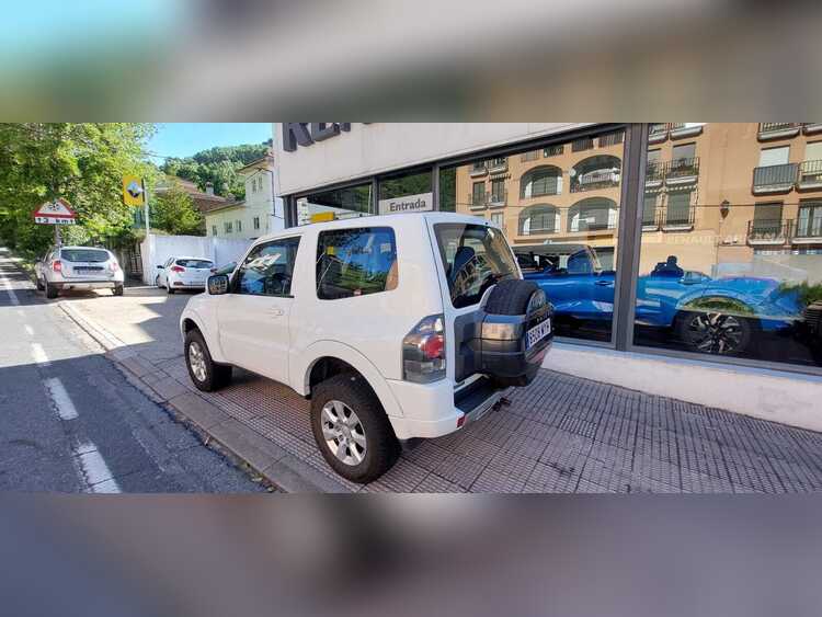 Mitsubishi Montero 190cv foto 10